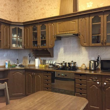 Затишна квартира в центрі міста Тернополь Экстерьер фото
